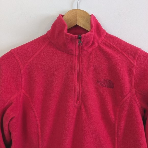 The North Face 1/4 Zip Fleece, Hot Pink, Small - Picture 3 of 9